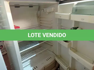 LOTE 477 - 01 GELADEIRA MARCA BRASTEMP 220V. (NO ESTADO) ATENÇÃO! FAZER A VISITAÇÃO ANTES DE ARREMATAR, NÃO SABEMOS SE FUNCIONA. LEILÃO NÃO TEM GARANTIA E NEM DEVOLUÇÃO, SUJEITO A POSSÍVEIS AVARIAS VISÍVEIS/OCULTAS E/OU AUSÊNCIA DE COMPONENTES.