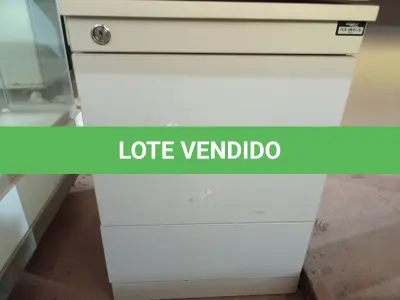 LOTE 371 - 02 GAVETEIROS COM 03 GAVETAS. (NO ESTADO) ATENÇÃO! FAZER A VISITAÇÃO ANTES DE ARREMATAR, NÃO SABEMOS SE FUNCIONA. LEILÃO NÃO TEM GARANTIA E NEM DEVOLUÇÃO, SUJEITO A POSSÍVEIS AVARIAS VISÍVEIS/OCULTAS E/OU AUSÊNCIA DE COMPONENTES.