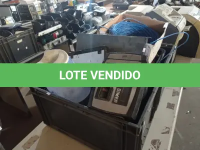 LOTE 451 - 01 LOTE COM MATERIAIS DIVERSOS. (NO ESTADO) ATENÇÃO! FAZER A VISITAÇÃO ANTES DE ARREMATAR, NÃO SABEMOS SE FUNCIONA. LEILÃO NÃO TEM GARANTIA E NEM DEVOLUÇÃO, SUJEITO A POSSÍVEIS AVARIAS VISÍVEIS/OCULTAS E/OU AUSÊNCIA DE COMPONENTES.