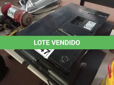 LOTE 347 - 07 MONITORES MARCAS E MODELOS DIVERSOS PARA RETIRADA DE PEÇAS. (NO ESTADO) ATENÇÃO! FAZER A VISITAÇÃO ANTES DE ARREMATAR, NÃO SABEMOS SE FUNCIONA. LEILÃO NÃO TEM GARANTIA E NEM DEVOLUÇÃO, SUJEITO A POSSÍVEIS AVARIAS VISÍVEIS/OCULTAS E/OU AUSÊNCIA DE COMPONENTES.