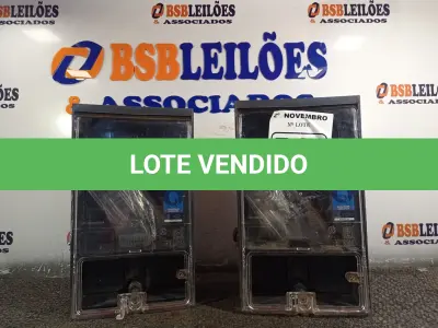 LOTE 544 - 02 CAIXAS PARA RELÓGIO MEDIDOR DE ENERGIA. (NO ESTADO) ATENÇÃO! FAZER A VISITAÇÃO ANTES DE ARREMATAR, NÃO SABEMOS SE FUNCIONA. LEILÃO NÃO TEM GARANTIA E NEM DEVOLUÇÃO, SUJEITO A POSSÍVEIS AVARIAS VISÍVEIS/OCULTAS E/OU AUSÊNCIA DE COMPONENTES.