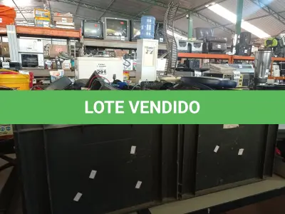 LOTE 355 - 02 CAIXAS COM VÁRIOS EQUIPAMENTOS AUTOTRAC. (NO ESTADO) ATENÇÃO! FAZER A VISITAÇÃO ANTES DE ARREMATAR, NÃO SABEMOS SE FUNCIONA. LEILÃO NÃO TEM GARANTIA E NEM DEVOLUÇÃO, SUJEITO A POSSÍVEIS AVARIAS VISÍVEIS/OCULTAS E/OU AUSÊNCIA DE COMPONENTES.