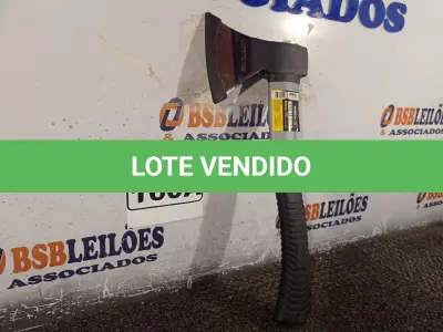 LOTE 160 - 01 MACHADINHA CAÇA E PESCA COM CABO EMBORRACHADO. (NO ESTADO) ATENÇÃO! FAZER A VISITAÇÃO ANTES DE ARREMATAR, NÃO SABEMOS SE FUNCIONA. LEILÃO NÃO TEM GARANTIA E NEM DEVOLUÇÃO, SUJEITO A POSSÍVEIS AVARIAS VISÍVEIS/OCULTAS E/OU AUSÊNCIA DE COMPONENTES.