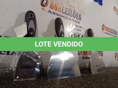 LOTE 195 - 03 ESPÁTULAS. (NO ESTADO) ATENÇÃO! FAZER A VISITAÇÃO ANTES DE ARREMATAR, NÃO SABEMOS SE FUNCIONA. LEILÃO NÃO TEM GARANTIA E NEM DEVOLUÇÃO, SUJEITO A POSSÍVEIS AVARIAS VISÍVEIS/OCULTAS E/OU AUSÊNCIA DE COMPONENTES.