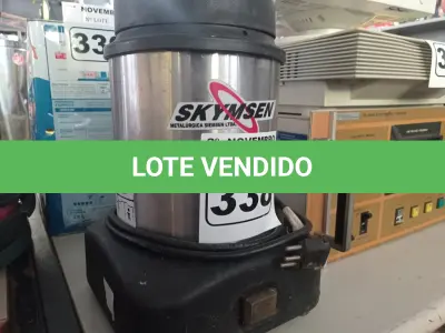 LOTE 338 - 01 LIQUIDIFICADOR INDUSTRIAL MARCA SKYMSEN. (NO ESTADO) ATENÇÃO! FAZER A VISITAÇÃO ANTES DE ARREMATAR, NÃO SABEMOS SE FUNCIONA. LEILÃO NÃO TEM GARANTIA E NEM DEVOLUÇÃO, SUJEITO A POSSÍVEIS AVARIAS VISÍVEIS/OCULTAS E/OU AUSÊNCIA DE COMPONENTES.