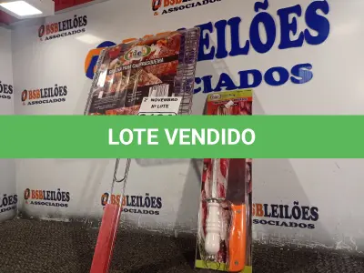 LOTE 010 - 01 KIT CHURRASCO. (NO ESTADO) ATENÇÃO! FAZER A VISITAÇÃO ANTES DE ARREMATAR, NÃO SABEMOS SE FUNCIONA. LEILÃO NÃO TEM GARANTIA E NEM DEVOLUÇÃO, SUJEITO A POSSÍVEIS AVARIAS VISÍVEIS/OCULTAS E/OU AUSÊNCIA DE COMPONENTES.