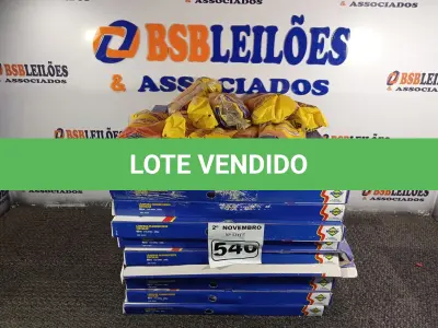 LOTE 540 - 01 LOTE COM VÁRIAS LÂMPADAS FLUORESCENTE CIRCULAR E REATORES. (NO ESTADO) ATENÇÃO! FAZER A VISITAÇÃO ANTES DE ARREMATAR, NÃO SABEMOS SE FUNCIONA. LEILÃO NÃO TEM GARANTIA E NEM DEVOLUÇÃO, SUJEITO A POSSÍVEIS AVARIAS VISÍVEIS/OCULTAS E/OU AUSÊNCIA DE COMPONENTES.