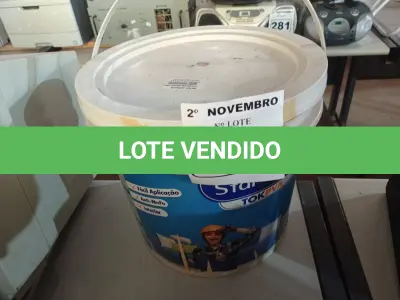 LOTE 365 - 01 BALDE DE MASSA ACRÍLICA STAR VINIL TOK PVA 25KG. (NO ESTADO) ATENÇÃO! FAZER A VISITAÇÃO ANTES DE ARREMATAR, NÃO SABEMOS SE FUNCIONA. LEILÃO NÃO TEM GARANTIA E NEM DEVOLUÇÃO, SUJEITO A POSSÍVEIS AVARIAS VISÍVEIS/OCULTAS E/OU AUSÊNCIA DE COMPONENTES.