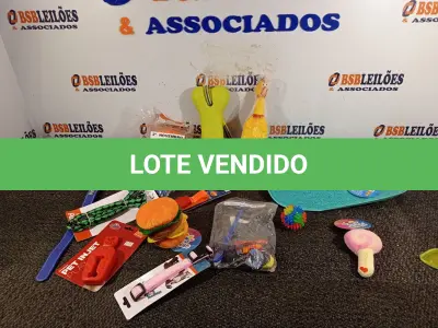LOTE 380 - 01 KIT DE ACESSÓRIOS PARA PET. (NO ESTADO) ATENÇÃO! FAZER A VISITAÇÃO ANTES DE ARREMATAR, NÃO SABEMOS SE FUNCIONA. LEILÃO NÃO TEM GARANTIA E NEM DEVOLUÇÃO, SUJEITO A POSSÍVEIS AVARIAS VISÍVEIS/OCULTAS E/OU AUSÊNCIA DE COMPONENTES.