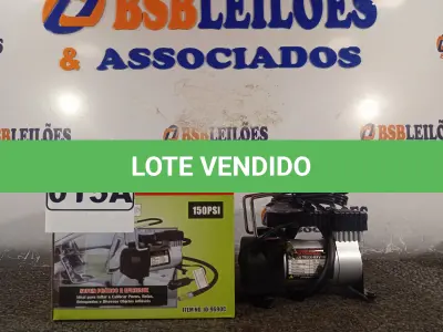 LOTE 015 - 01 COMPRESSOR DE AR PORTÁTIL 12V, 150PSI. (NO ESTADO) ATENÇÃO! FAZER A VISITAÇÃO ANTES DE ARREMATAR, NÃO SABEMOS SE FUNCIONA. LEILÃO NÃO TEM GARANTIA E NEM DEVOLUÇÃO, SUJEITO A POSSÍVEIS AVARIAS VISÍVEIS/OCULTAS E/OU AUSÊNCIA DE COMPONENTES.