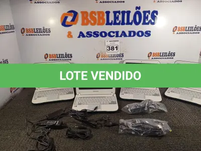 LOTE 381 - 03 NETBOOK’S MARCAS POSITIVO COM FONTE. (NO ESTADO) ATENÇÃO! FAZER A VISITAÇÃO ANTES DE ARREMATAR, NÃO SABEMOS SE FUNCIONA. LEILÃO NÃO TEM GARANTIA E NEM DEVOLUÇÃO, SUJEITO A POSSÍVEIS AVARIAS VISÍVEIS/OCULTAS E/OU AUSÊNCIA DE COMPONENTES.