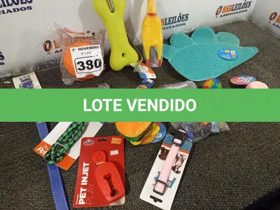 LOTE 380 - 01 KIT DE ACESSÓRIOS PARA PET. (NO ESTADO) ATENÇÃO! FAZER A VISITAÇÃO ANTES DE ARREMATAR, NÃO SABEMOS SE FUNCIONA. LEILÃO NÃO TEM GARANTIA E NEM DEVOLUÇÃO, SUJEITO A POSSÍVEIS AVARIAS VISÍVEIS/OCULTAS E/OU AUSÊNCIA DE COMPONENTES.