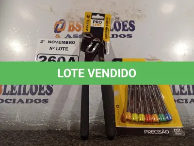 LOTE 260 - 01 ALICATE BOMBA D’AGUA 10” E 01 KIT DE CHAVES TORX. (NO ESTADO) ATENÇÃO! FAZER A VISITAÇÃO ANTES DE ARREMATAR, NÃO SABEMOS SE FUNCIONA. LEILÃO NÃO TEM GARANTIA E NEM DEVOLUÇÃO, SUJEITO A POSSÍVEIS AVARIAS VISÍVEIS/OCULTAS E/OU AUSÊNCIA DE COMPONENTES.