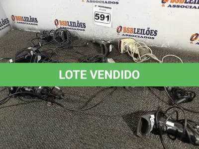 LOTE 591 - 01 LOTE COM VÁRIOS LEITORES DE CÓDIGO DE BARRAS. (NO ESTADO) ATENÇÃO! FAZER A VISITAÇÃO ANTES DE ARREMATAR, NÃO SABEMOS SE FUNCIONA. LEILÃO NÃO TEM GARANTIA E NEM DEVOLUÇÃO, SUJEITO A POSSÍVEIS AVARIAS VISÍVEIS/OCULTAS E/OU AUSÊNCIA DE COMPONENTES.