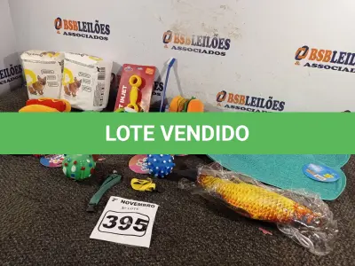 LOTE 395 - 01 KIT DE ACESSÓRIOS PARA PET. (NO ESTADO) ATENÇÃO! FAZER A VISITAÇÃO ANTES DE ARREMATAR, NÃO SABEMOS SE FUNCIONA. LEILÃO NÃO TEM GARANTIA E NEM DEVOLUÇÃO, SUJEITO A POSSÍVEIS AVARIAS VISÍVEIS/OCULTAS E/OU AUSÊNCIA DE COMPONENTES.