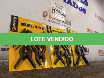 LOTE 185 - 01 KIT DE GRAMPOS DE PRESSÃO. (NO ESTADO) ATENÇÃO! FAZER A VISITAÇÃO ANTES DE ARREMATAR, NÃO SABEMOS SE FUNCIONA. LEILÃO NÃO TEM GARANTIA E NEM DEVOLUÇÃO, SUJEITO A POSSÍVEIS AVARIAS VISÍVEIS/OCULTAS E/OU AUSÊNCIA DE COMPONENTES.