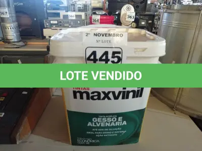 LOTE 445 - 01 BALDE DE TINTA MAXIVINIL ACRÍLICA FOSCO BRANCO NEVE. (NO ESTADO) ATENÇÃO! FAZER A VISITAÇÃO ANTES DE ARREMATAR, NÃO SABEMOS SE FUNCIONA. LEILÃO NÃO TEM GARANTIA E NEM DEVOLUÇÃO, SUJEITO A POSSÍVEIS AVARIAS VISÍVEIS/OCULTAS E/OU AUSÊNCIA DE COMPONENTES.