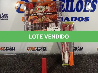 LOTE 010 - 01 KIT CHURRASCO. (NO ESTADO) ATENÇÃO! FAZER A VISITAÇÃO ANTES DE ARREMATAR, NÃO SABEMOS SE FUNCIONA. LEILÃO NÃO TEM GARANTIA E NEM DEVOLUÇÃO, SUJEITO A POSSÍVEIS AVARIAS VISÍVEIS/OCULTAS E/OU AUSÊNCIA DE COMPONENTES.