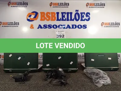 LOTE 392 - 03 NETBOOK’S MARCAS POSITIVO COM FONTE. (NO ESTADO) ATENÇÃO! FAZER A VISITAÇÃO ANTES DE ARREMATAR, NÃO SABEMOS SE FUNCIONA. LEILÃO NÃO TEM GARANTIA E NEM DEVOLUÇÃO, SUJEITO A POSSÍVEIS AVARIAS VISÍVEIS/OCULTAS E/OU AUSÊNCIA DE COMPONENTES.
