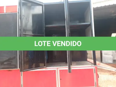 LOTE 588 - 01 TRAILLER ROBEQUE. (NO ESTADO) ATENÇÃO! FAZER A VISITAÇÃO ANTES DE ARREMATAR, NÃO SABEMOS SE FUNCIONA. LEILÃO NÃO TEM GARANTIA E NEM DEVOLUÇÃO, SUJEITO A POSSÍVEIS AVARIAS VISÍVEIS/OCULTAS E/OU AUSÊNCIA DE COMPONENTES.
