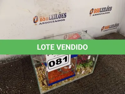 LOTE 081 - 01 AQUÁRIO. (NO ESTADO) ATENÇÃO! FAZER A VISITAÇÃO ANTES DE ARREMATAR, NÃO SABEMOS SE FUNCIONA. LEILÃO NÃO TEM GARANTIA E NEM DEVOLUÇÃO, SUJEITO A POSSÍVEIS AVARIAS VISÍVEIS/OCULTAS E/OU AUSÊNCIA DE COMPONENTES.