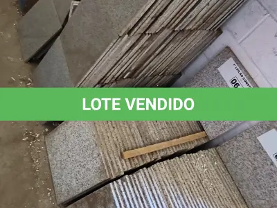 LOTE 064 - 01 LOTE COM PEDRAS DIVERSAS (NO ESTADO, NÃO SABEMOS SE FUNCIONA. LEILÃO NÃO TEM GARANTIA E NEM DEVOLUÇÃO).
