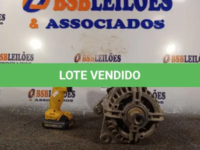 LOTE 167 - 01 ALTERNADOR E 01 PARAFUSADEIRA. (NO ESTADO) ATENÇÃO! FAZER A VISITAÇÃO ANTES DE ARREMATAR, NÃO SABEMOS SE FUNCIONA. LEILÃO NÃO TEM GARANTIA E NEM DEVOLUÇÃO, SUJEITO A POSSÍVEIS AVARIAS VISÍVEIS/OCULTAS E/OU AUSÊNCIA DE COMPONENTES.