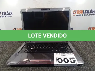 LOTE 005 - 01 NOTEBOOK MARCA TOSHIBA. (NO ESTADO) ATENÇÃO! FAZER A VISITAÇÃO ANTES DE ARREMATAR, NÃO SABEMOS SE FUNCIONA. LEILÃO NÃO TEM GARANTIA E NEM DEVOLUÇÃO, SUJEITO A POSSÍVEIS AVARIAS VISÍVEIS/OCULTAS E/OU AUSÊNCIA DE COMPONENTES.
