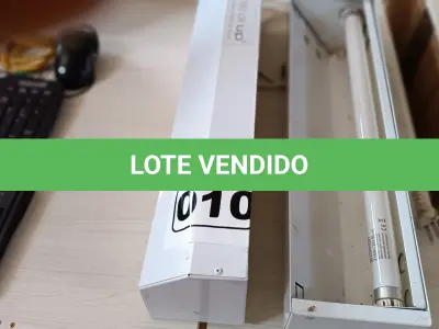 LOTE 010 - 02 LÂMPADAS DE MATAR MOSQUITO (NO ESTADO, NÃO SABEMOS SE FUNCIONAM. LEILÃO NÃO TEM GARANTIA E NEM DEVOLUÇÃO).