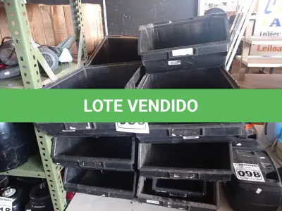 LOTE 099 - 01 LOTE COM VÁRIAS CAÇAMBAS ORGANIZADORAS. (NO ESTADO) ATENÇÃO! FAZER A VISITAÇÃO ANTES DE ARREMATAR, NÃO SABEMOS SE FUNCIONA. LEILÃO NÃO TEM GARANTIA E NEM DEVOLUÇÃO, SUJEITO A POSSÍVEIS AVARIAS VISÍVEIS/OCULTAS E/OU AUSÊNCIA DE COMPONENTES.