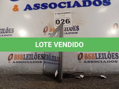 LOTE 026 - 01 TABLET SAMSUNG COM CABO. (NO ESTADO) ATENÇÃO! FAZER A VISITAÇÃO ANTES DE ARREMATAR, NÃO SABEMOS SE FUNCIONA. LEILÃO NÃO TEM GARANTIA E NEM DEVOLUÇÃO, SUJEITO A POSSÍVEIS AVARIAS VISÍVEIS/OCULTAS E/OU AUSÊNCIA DE COMPONENTES.