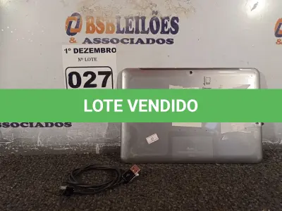LOTE 027 - 01 TABLET SAMSUNG COM CABO. (NO ESTADO) ATENÇÃO! FAZER A VISITAÇÃO ANTES DE ARREMATAR, NÃO SABEMOS SE FUNCIONA. LEILÃO NÃO TEM GARANTIA E NEM DEVOLUÇÃO, SUJEITO A POSSÍVEIS AVARIAS VISÍVEIS/OCULTAS E/OU AUSÊNCIA DE COMPONENTES.