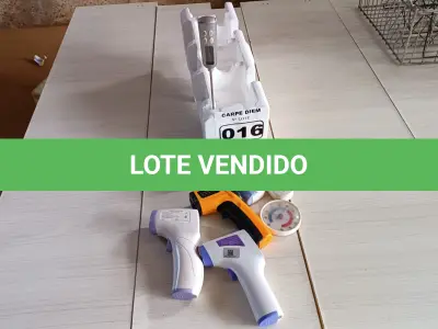 LOTE 016 - 08 TERMÔMETROS, TAMANHOS DIVERSOS. (NO ESTADO, NÃO SABEMOS SE FUNCIONA. LEILÃO NÃO TEM GARANTIA E NEM DEVOLUÇÃO).