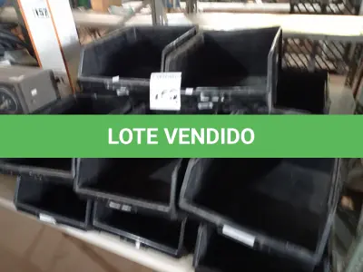 LOTE 156 - 01 LOTE COM VÁRIAS CAÇAMBAS ORGANIZADORAS. (NO ESTADO) ATENÇÃO! FAZER A VISITAÇÃO ANTES DE ARREMATAR, NÃO SABEMOS SE FUNCIONA. LEILÃO NÃO TEM GARANTIA E NEM DEVOLUÇÃO, SUJEITO A POSSÍVEIS AVARIAS VISÍVEIS/OCULTAS E/OU AUSÊNCIA DE COMPONENTES.