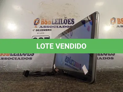 LOTE 027 - 01 TABLET SAMSUNG COM CABO. (NO ESTADO) ATENÇÃO! FAZER A VISITAÇÃO ANTES DE ARREMATAR, NÃO SABEMOS SE FUNCIONA. LEILÃO NÃO TEM GARANTIA E NEM DEVOLUÇÃO, SUJEITO A POSSÍVEIS AVARIAS VISÍVEIS/OCULTAS E/OU AUSÊNCIA DE COMPONENTES.