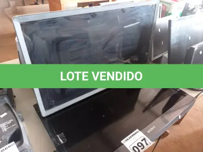 LOTE 097 - 02 TV’S MARCAS E MODELOS DIVERSOS PARA RETIRADA DE PEÇAS. (NO ESTADO) ATENÇÃO! FAZER A VISITAÇÃO ANTES DE ARREMATAR, NÃO SABEMOS SE FUNCIONA. LEILÃO NÃO TEM GARANTIA E NEM DEVOLUÇÃO, SUJEITO A POSSÍVEIS AVARIAS VISÍVEIS/OCULTAS E/OU AUSÊNCIA DE COMPONENTES.