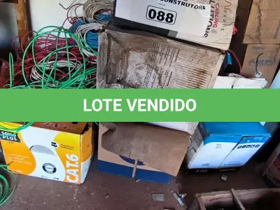 LOTE 088 - 01 LOTE COM CABOS DE REDE DIVERSOS (NO ESTADO, NÃO SABEMOS SE FUNCIONA. LEILÃO NÃO TEM GARANTIA E NEM DEVOLUÇÃO).
