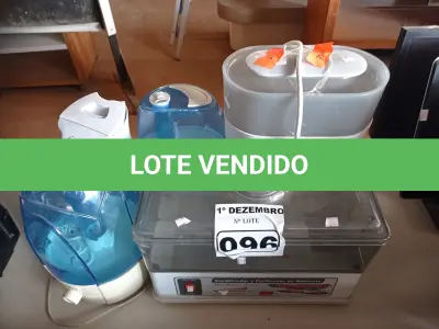 LOTE 096 - 05 UMIDIFICADORES DE AR MARCAS E MODELOS DIVERSOS. (NO ESTADO) ATENÇÃO! FAZER A VISITAÇÃO ANTES DE ARREMATAR, NÃO SABEMOS SE FUNCIONA. LEILÃO NÃO TEM GARANTIA E NEM DEVOLUÇÃO, SUJEITO A POSSÍVEIS AVARIAS VISÍVEIS/OCULTAS E/OU AUSÊNCIA DE COMPONENTES.