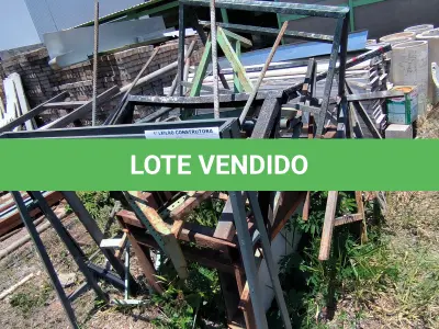 LOTE 085 - 01 LOTE COM CAVALETES EM FERRO (NO ESTADO, NÃO SABEMOS SE FUNCIONA. LEILÃO NÃO TEM GARANTIA E NEM DEVOLUÇÃO).