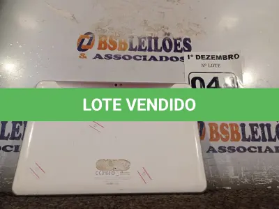 LOTE 044 - 01 TABLET SAMSUNG. (NO ESTADO) ATENÇÃO! FAZER A VISITAÇÃO ANTES DE ARREMATAR, NÃO SABEMOS SE FUNCIONA. LEILÃO NÃO TEM GARANTIA E NEM DEVOLUÇÃO, SUJEITO A POSSÍVEIS AVARIAS VISÍVEIS/OCULTAS E/OU AUSÊNCIA DE COMPONENTES.