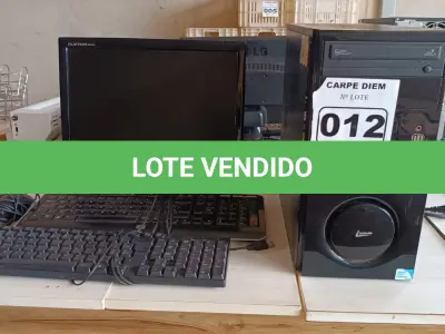 LOTE 012 - 01 COMPUTADOR (CPU, MONITOR E TECLADO) (NO ESTADO, NÃO SABEMOS SE FUNCIONA. LEILÃO NÃO TEM GARANTIA E NEM DEVOLUÇÃO).
