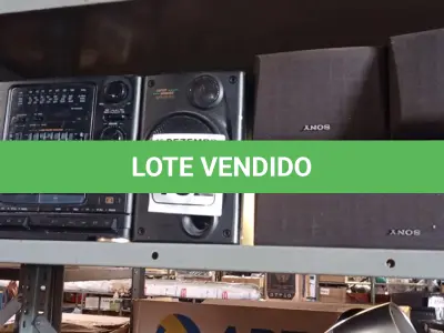 LOTE 132 - 01 APARELHO DE SOM 2X1 MARCA CCE E 03 CAIXAS DE SOM PARA HOME THEATER MARCAS SONY. (NO ESTADO) ATENÇÃO! FAZER A VISITAÇÃO ANTES DE ARREMATAR, NÃO SABEMOS SE FUNCIONA. LEILÃO NÃO TEM GARANTIA E NEM DEVOLUÇÃO, SUJEITO A POSSÍVEIS AVARIAS VISÍVEIS/OCULTAS E/OU AUSÊNCIA DE COMPONENTES.