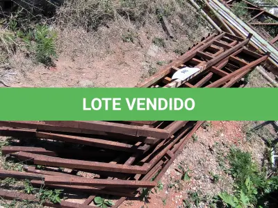 LOTE 086 - 01 LOTE COM FERRAGENS (NO ESTADO, NÃO SABEMOS SE FUNCIONA. LEILÃO NÃO TEM GARANTIA E NEM DEVOLUÇÃO).