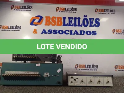 LOTE 112 - 01 FONTE REGULADA E 02 APARELHOS VIDISOM PRÉ V-440. (NO ESTADO) ATENÇÃO! FAZER A VISITAÇÃO ANTES DE ARREMATAR, NÃO SABEMOS SE FUNCIONA. LEILÃO NÃO TEM GARANTIA E NEM DEVOLUÇÃO, SUJEITO A POSSÍVEIS AVARIAS VISÍVEIS/OCULTAS E/OU AUSÊNCIA DE COMPONENTES.