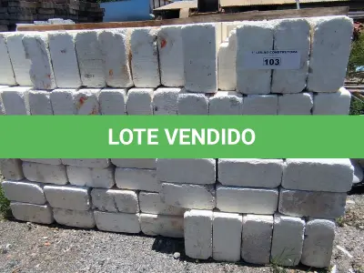 LOTE 103 - 01 LOTE COM PEÇAS EM ISOPOR (NO ESTADO, NÃO SABEMOS SE FUNCIONA. LEILÃO NÃO TEM GARANTIA E NEM DEVOLUÇÃO).