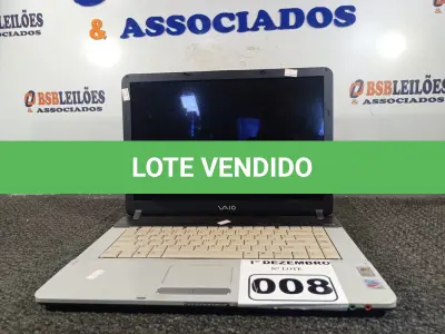 LOTE 008 - 01 NOTEBOOK MARCA SONY. (NO ESTADO) ATENÇÃO! FAZER A VISITAÇÃO ANTES DE ARREMATAR, NÃO SABEMOS SE FUNCIONA. LEILÃO NÃO TEM GARANTIA E NEM DEVOLUÇÃO, SUJEITO A POSSÍVEIS AVARIAS VISÍVEIS/OCULTAS E/OU AUSÊNCIA DE COMPONENTES.