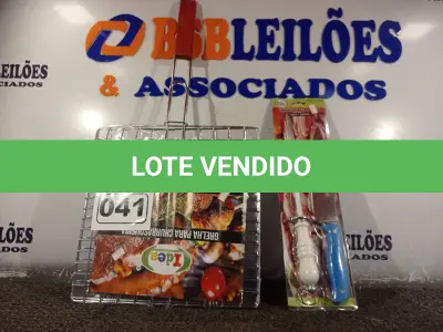 LOTE 041 - 01 KIT CHURRASCO. (NO ESTADO) ATENÇÃO! FAZER A VISITAÇÃO ANTES DE ARREMATAR, NÃO SABEMOS SE FUNCIONA. LEILÃO NÃO TEM GARANTIA E NEM DEVOLUÇÃO, SUJEITO A POSSÍVEIS AVARIAS VISÍVEIS/OCULTAS E/OU AUSÊNCIA DE COMPONENTES.