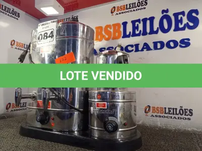 LOTE 084 - 01 CAFETEIRA INDUSTRIAL. (NO ESTADO) ATENÇÃO! FAZER A VISITAÇÃO ANTES DE ARREMATAR, NÃO SABEMOS SE FUNCIONA. LEILÃO NÃO TEM GARANTIA E NEM DEVOLUÇÃO, SUJEITO A POSSÍVEIS AVARIAS VISÍVEIS/OCULTAS E/OU AUSÊNCIA DE COMPONENTES.