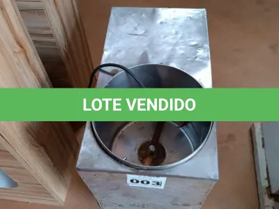 LOTE 003 - 01 MASSEIRA (NO ESTADO DE CONSERVAÇÃO QUE SE ENCONTRA, NÃO SABEMOS SE FUNCIONA. LEILÃO NÃO TEM GARANTIA E NEM DEVOLUÇÃO).
