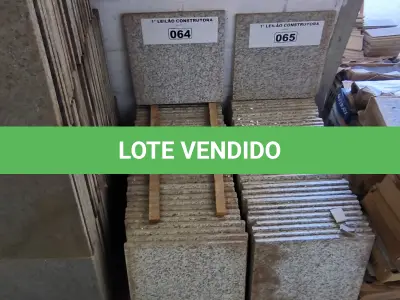 LOTE 064 - 01 LOTE COM PEDRAS DIVERSAS (NO ESTADO, NÃO SABEMOS SE FUNCIONA. LEILÃO NÃO TEM GARANTIA E NEM DEVOLUÇÃO).